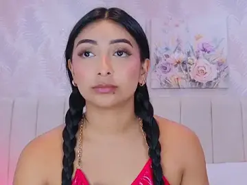 Stripchat Sex Cam of MeganCruzGB