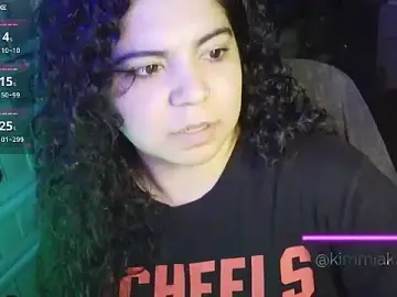 Stripchat Adult Video Chat of kimmiakiss22