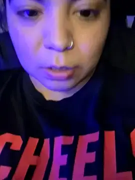 Stripchat Free Porn Cam of kimmiakiss22