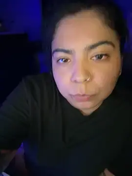 Stripchat Nude Webcam of kimmiakiss22