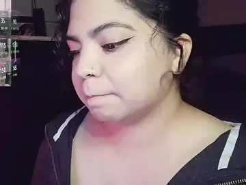 Stripchat Watch Live Sex Cams of kimmiakiss22