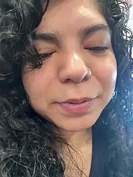 Stripchat Live Porn of kimmiakiss22