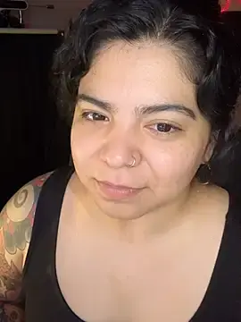 Stripchat Sex Chat of kimmiakiss22