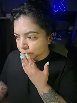 Stripchat Live Sex of kimmiakiss22