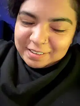 Stripchat Watch Live Sex Cams of kimmiakiss22
