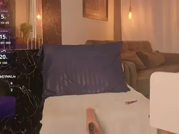 Stripchat Best live sex cam show of sweet_kamil