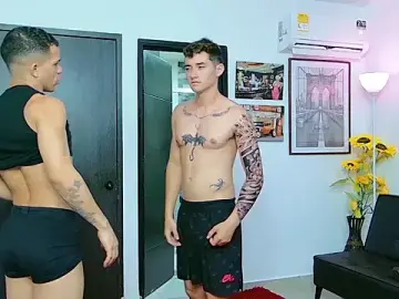 Stripchat Sex Cam of Boysgang_sex