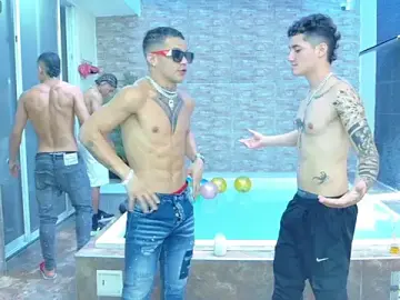 Stripchat Watch Live Sex Cams of Boysgang_sex