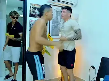 Stripchat Nude Webcam of Boysgang_sex