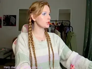 Stripchat Live Sex Cam of Lunaacyy