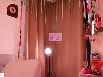 Stripchat Free Porn Cam of lilith__rosse
