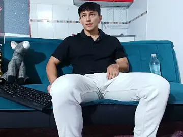 Stripchat Free Live Porn of jacques_cardiet