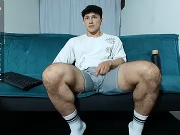 Stripchat Live Sex Cam of jacques_cardiet