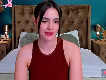 Stripchat Sex Cam of CalyMoon