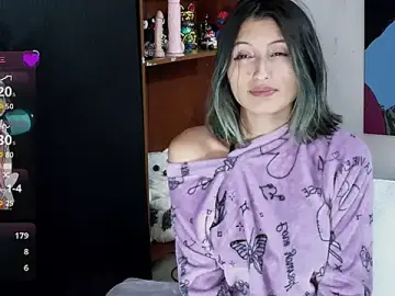 Stripchat Free Porn Cam of Camila---torres