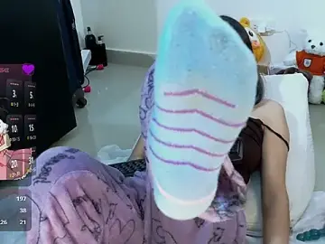 Stripchat Live Sex Cam of Camila---torres