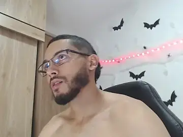 Stripchat Sex Cam of russthiago