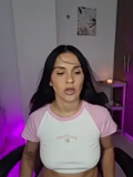 Stripchat Live Sex of heyshaa