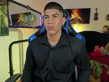 Stripchat Watch Live Sex Cams of Damian_latinxxx