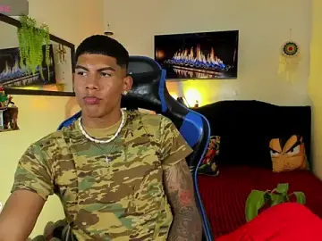 Stripchat Best live sex cam show of Damian_latinxxx