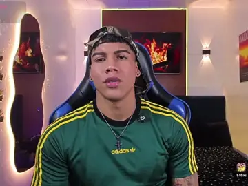 Stripchat Best Webcam of Damian_latinxxx