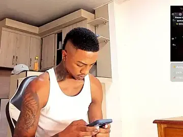 Stripchat Live Porn of YeremiBrowm