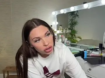 Stripchat Free Porn Cam of NattyFierros