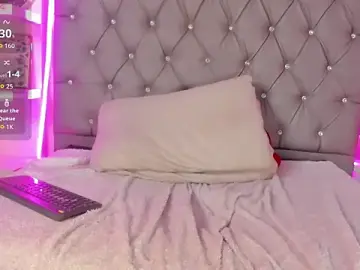 Stripchat Adult Webcam of Giorgina_Parado