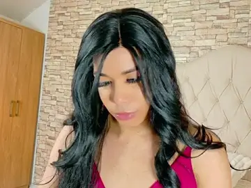 Stripchat Adult Webcam of Giorgina_Parado