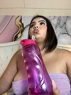 Stripchat Sex Cam of Lia_sexx