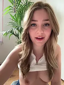 Stripchat Live Porn of MaribelRiver