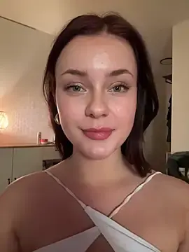 Stripchat Adult Webcam of MaribelRiver