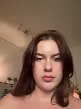 Stripchat Live Sex Cam of MaribelRiver