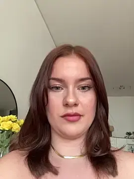 Stripchat Free Live Porn of MaribelRiver