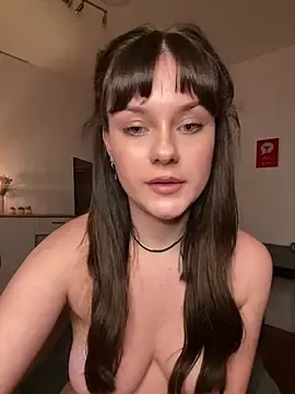 Stripchat Sex Cam of MaribelRiver