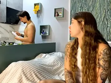 Stripchat Live Sex of INSOMNIA_strip