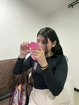 Stripchat Adult Video Chat of Luu_Princess