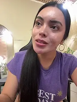 Stripchat Live Sex Cam of TS-SimplyTheBest