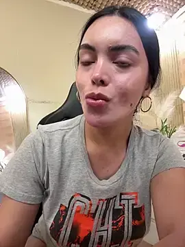 Stripchat Live Sex of TS-SimplyTheBest