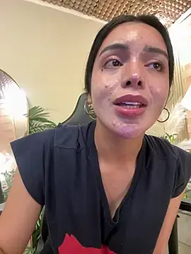 Stripchat Live Sex Cam of TS-SimplyTheBest