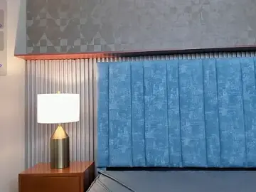 Stripchat Adult Webcam of Ivi_Akina