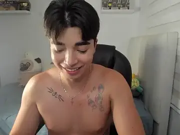 Stripchat Best Webcam of santy7v7