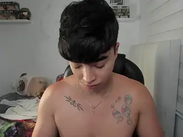 Stripchat Adult Webcams of santy7v7