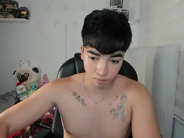 Stripchat Watch Live Sex Cams of santy7v7