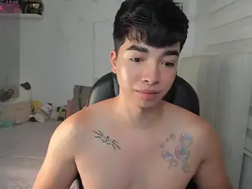 Stripchat Live Sex of santy7v7