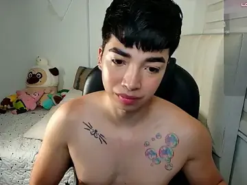 Stripchat Free Porn Cam of santy7v7