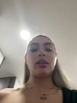 Stripchat Live Sex Cam of Im_emmaoxf