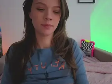 Stripchat Sex Cam of DemiDee