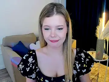 Stripchat Sex Cam of FollowLovee