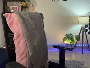 Stripchat Live Sex Cam of roseofvenom